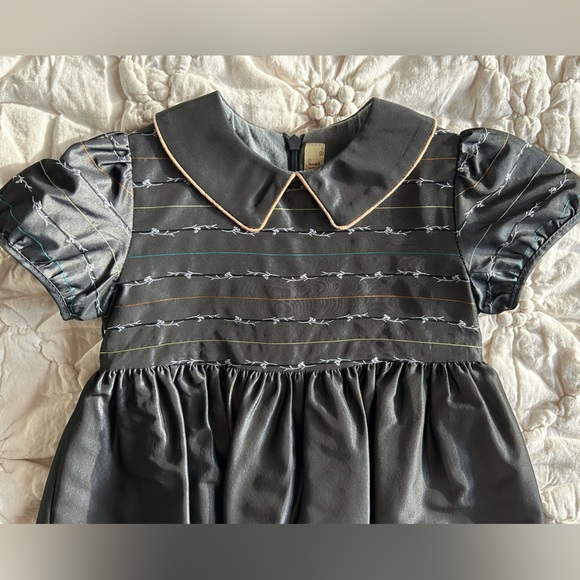 Made in Italy gray with vine flower stitching 18 month girls boutique dress - Picture 2 of 7